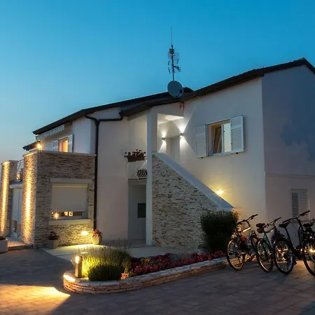 Lavanda Villa