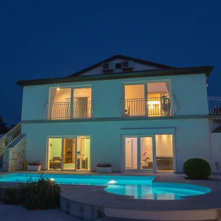 Lavanda Villa